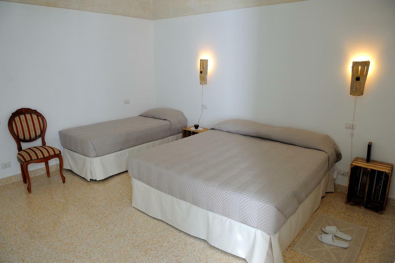 Bed and Breakfast Contrada Cappuccini Ginosa Esterno foto