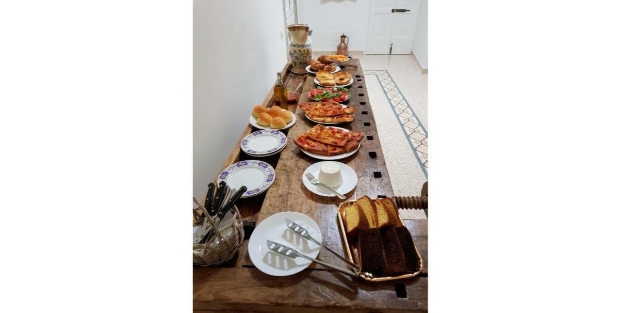 Bed and Breakfast Contrada Cappuccini Ginosa Esterno foto
